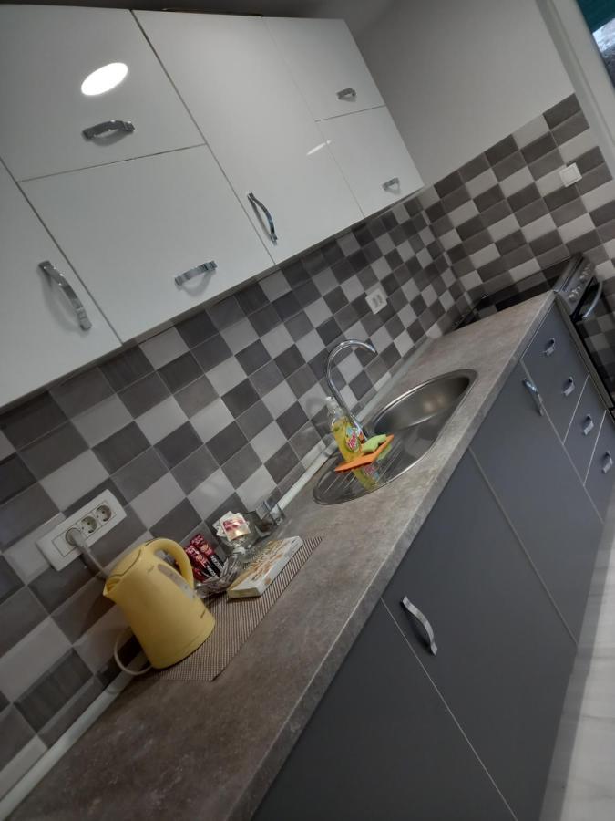 Apartment Centar Of City Mostar Exterior foto